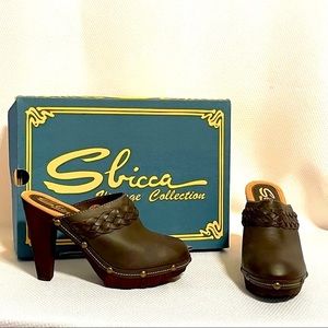 NIB Sbicca Vintage Collection 70’s Inspired Thalia Brown Leather Mules Size 9